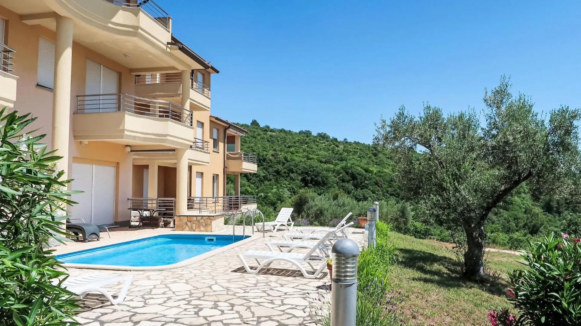 Apartment Orhideja Und Magnolia-2 By Interhome Rabac
